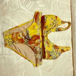 Ladies 2 piece swimsuit